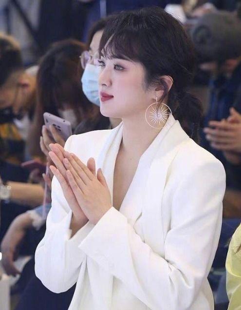 娜扎徐开骋圈内爆料视频,揭秘娱乐圈背后的真相 第3张 娜扎徐开骋圈内爆料视频,揭秘娱乐圈背后的真相 第3张